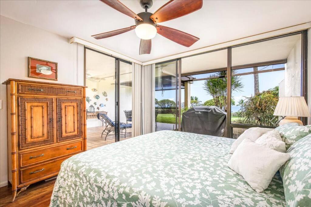 Beautiful 2/2 Condo In Kailua Kona. Ocean View! Exterior photo